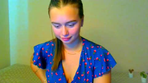Snapshot of _peony_amazing1jess chatting on 10.14.25 Jasminefeelings online show from 10.14.25