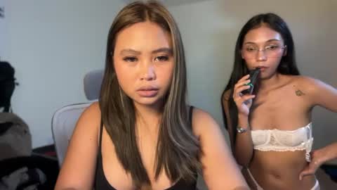 _petitechloe online show from 07.18.26