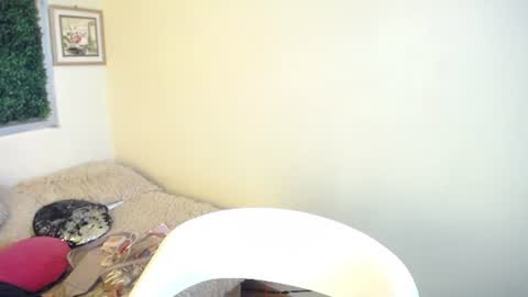 Laura online show from 07.29.26