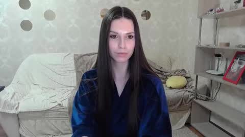 _pretty_fox_ online show from 10.11.25