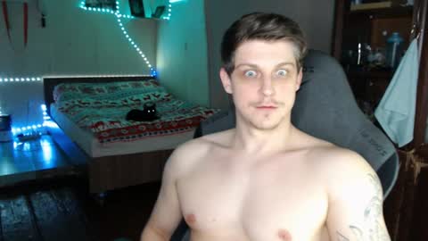 Snapshot of _purrari chatting on 01.21.25 Vampire online show from 01.21.25