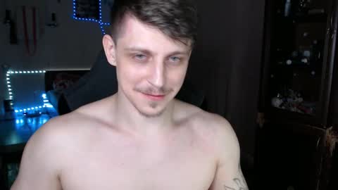 Snapshot of _purrari chatting on 02.26.25 Vampire online show from 02.26.25