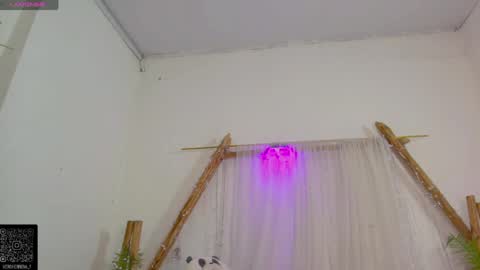 Moon online show from 04.26.26