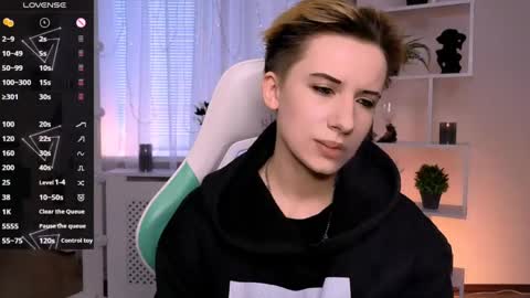 Snapshot of _rein_ramm chatting on 05.10.26 Rein online show from 05.10.26