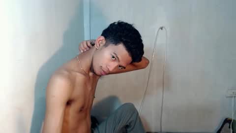 _rellvanxx online show from 11.30.25