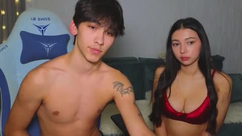 Snapshot of _reverse_gang_ chatting on 11.05.25 LISSAPVT IS OPEN online show from 11.05.25