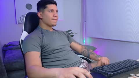 Roberto online show from 03.11.26