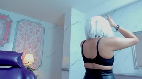 Snapshot of _saakuraa_ chatting on 12.06.24 1430 2100 -5 online show from 12.06.24