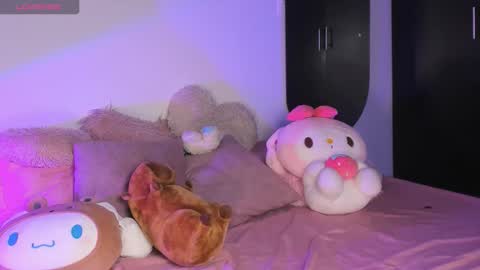 Snapshot of _sabrinamoon chatting on 11.27.25 online show from 11.27.25