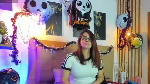 SAMANTHA FOX online show from 10.24.25