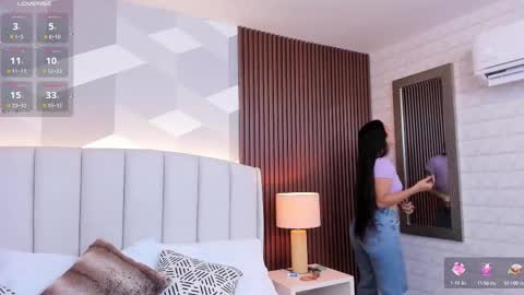 Antonella  online show from 02.25.25