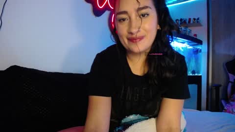  SantaLove  online show from 01.06.25