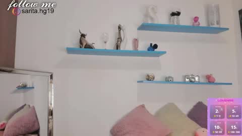 Snapshot of _sara_hernandez chatting on 02.05.26 Sara intagram online show from 02.05.26