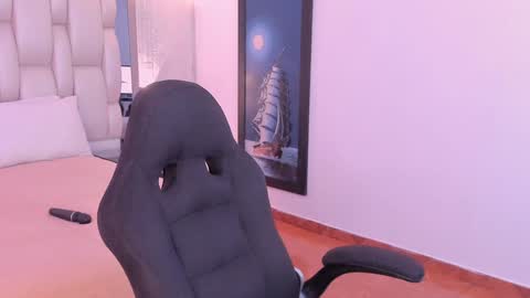 Sara online show from 01.15.25