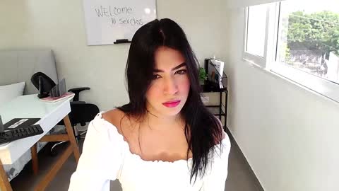 Sassy Girl online show from 01.13.25