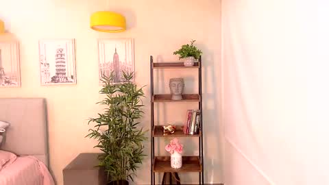 Sassy Girl online show from 02.11.25