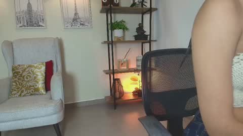 Sassy Girl online show from 04.01.26