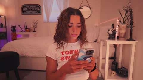 Savii online show from 10.13.25