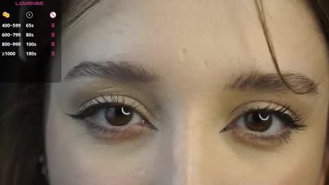 Snapshot of _sensual_vi_ chatting on 10.14.25 Amelie online show from 10.14.25
