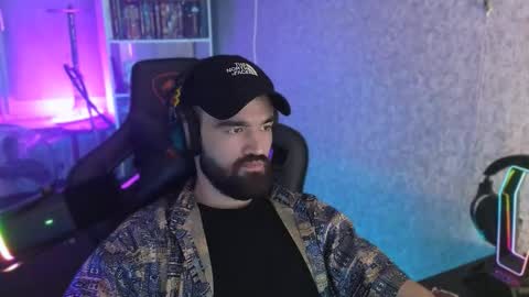 Snapshot of _serious_man chatting on 10.01.25 Ask me online show from 10.01.25