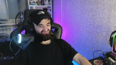 Snapshot of _serious_man chatting on 11.07.25 Ask me online show from 11.07.25