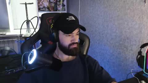 Snapshot of _serious_man chatting on 11.09.25 Ask me online show from 11.09.25