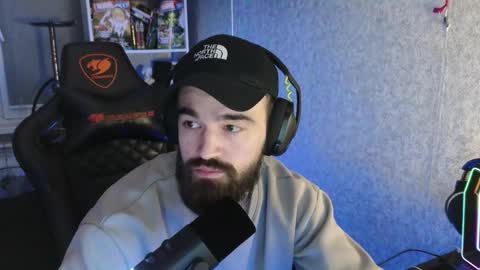 Snapshot of _serious_man chatting on 11.10.25 Ask me online show from 11.10.25