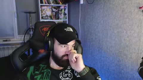 Snapshot of _serious_man chatting on 11.13.25 Ask me online show from 11.13.25