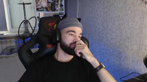 Snapshot of _serious_man chatting on 11.24.25 Ask me online show from 11.24.25