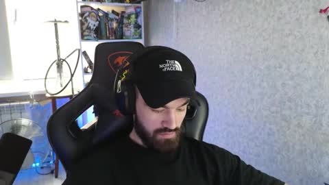 Snapshot of _serious_man chatting on 12.02.25 Ask me online show from 12.02.25