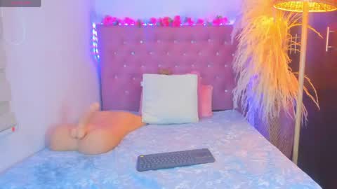 Snapshot of _sexbunny_ chatting on 04.28.26 _sexbunny_ online show from 04.28.26