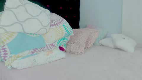 Snapshot of _sexyalexa chatting on 11.22.25 Alexa online show from 11.22.25