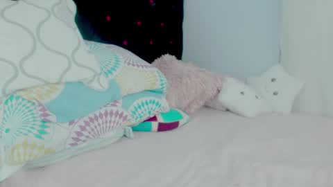 Snapshot of _sexyalexa chatting on 11.26.25 Alexa online show from 11.26.25