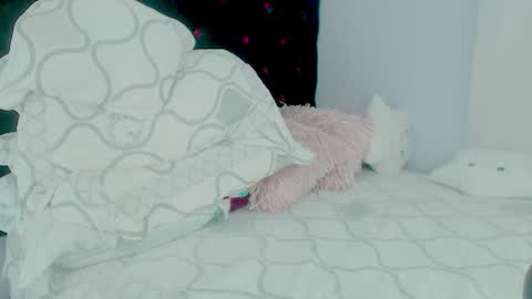 Snapshot of _sexyalexa chatting on 12.13.25 Alexa online show from 12.13.25