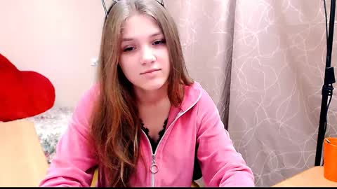 Mari online show from 01.12.25
