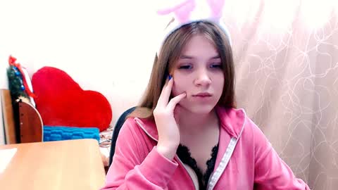 Mari online show from 01.24.25