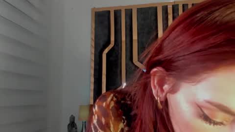 _silvia_vega_ online show from 12.06.24