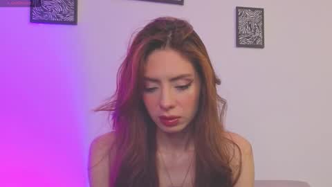 Snapshot of _silvia_vega_ chatting on 04.12.26 _silvia_vega_ online show from 04.12.26