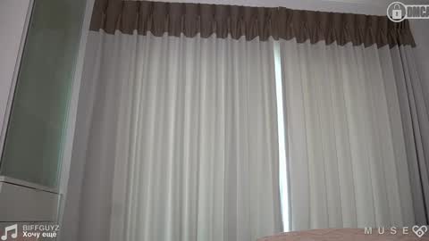 Marinette online show from 01.23.25