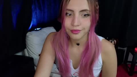 Snapshot of _sofiapink chatting on 01.12.25 Sofia online show from 01.12.25