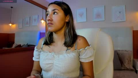 Sophie  online show from 04.11.26