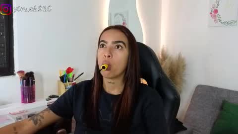 Snapshot of _sophiebrown__ chatting on 12.13.24 Andrea  The Next Stream  Wednesday online show from 12.13.24