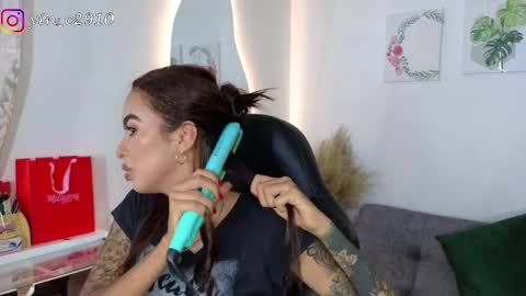 Snapshot of _sophiebrown__ chatting on 01.13.25 Andrea  The Next Stream  Wednesday online show from 01.13.25