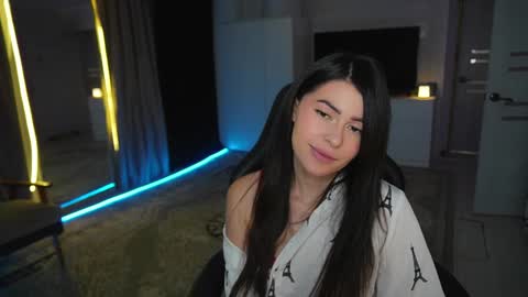 Sophy online show from 02.06.25