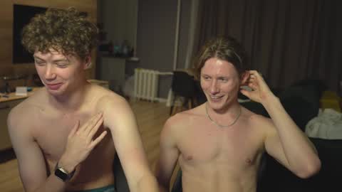 OLIVERpvt is open online show from 01.19.25