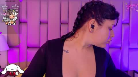 Snapshot of _sowy_venus_ chatting on 04.10.26 V E N U S online show from 04.10.26