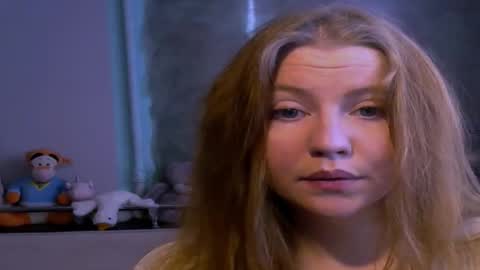  Space Girl  online show from 02.05.25