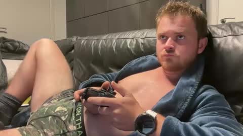 Snapshot of _stevie___ chatting on 09.30.25 _stevie___ online show from 09.30.25