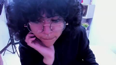 Snapshot of _sweet_kuromi chatting on 12.17.25 Kuromi online show from 12.17.25