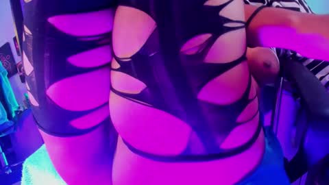 Snapshot of _sweet_kuromi chatting on 12.18.25 Kuromi online show from 12.18.25